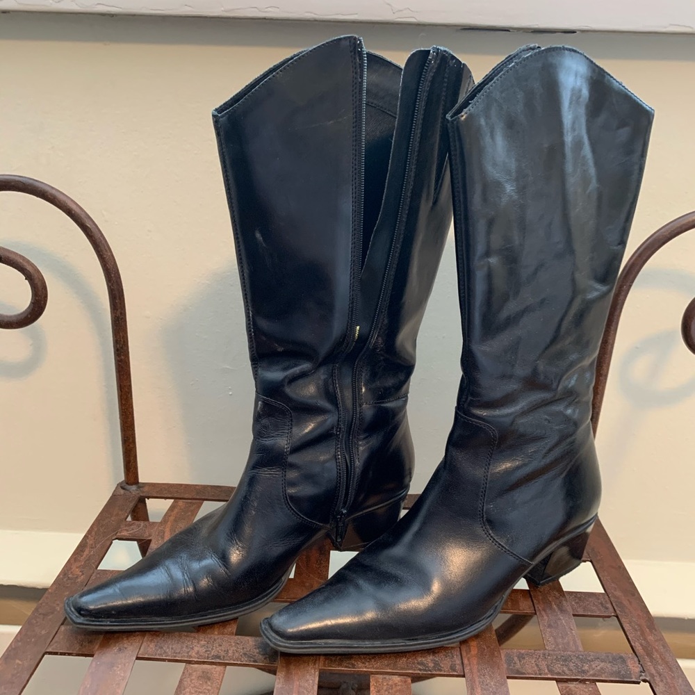 Roberto Vianni pointy toe cowboy boot